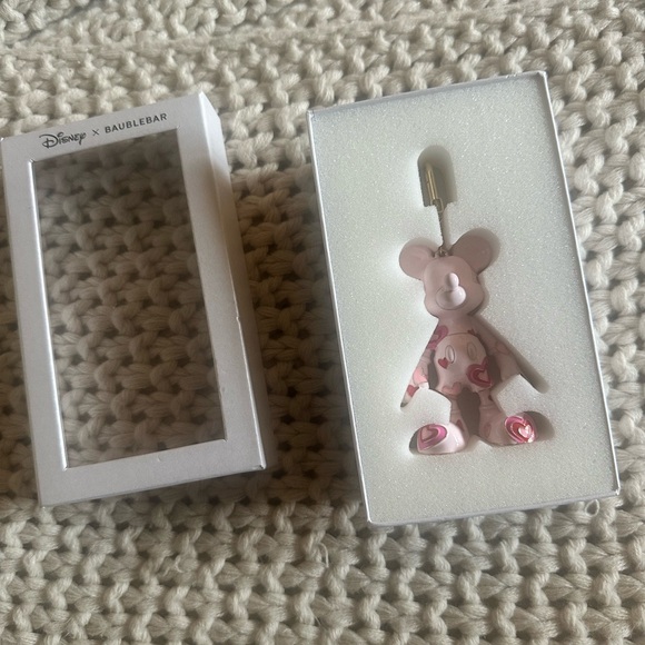 Disney Baublebar Valentine Mickey Mouse Keychain Charm - - Picture 3 of 6